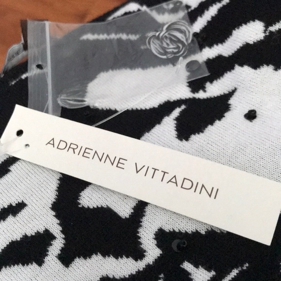 Adrienne Vittadini sweater dress - Picture 5 of 5